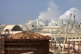 Image du Maroc Professionnelle de  Nouvelle expansion à l'Usine Jorf Lasfar du Groupe OCP de L'Office chérifien des phosphates. Le Groupe OCP : Société anonyme fondée en 1920 et domiciliée au Maroc. Groupe OCP est le leader mondial des exportations des phosphates et produits dérivés, Vendredi 14 Septembre 2007. (Photo / Abdeljalil Bounhar) 